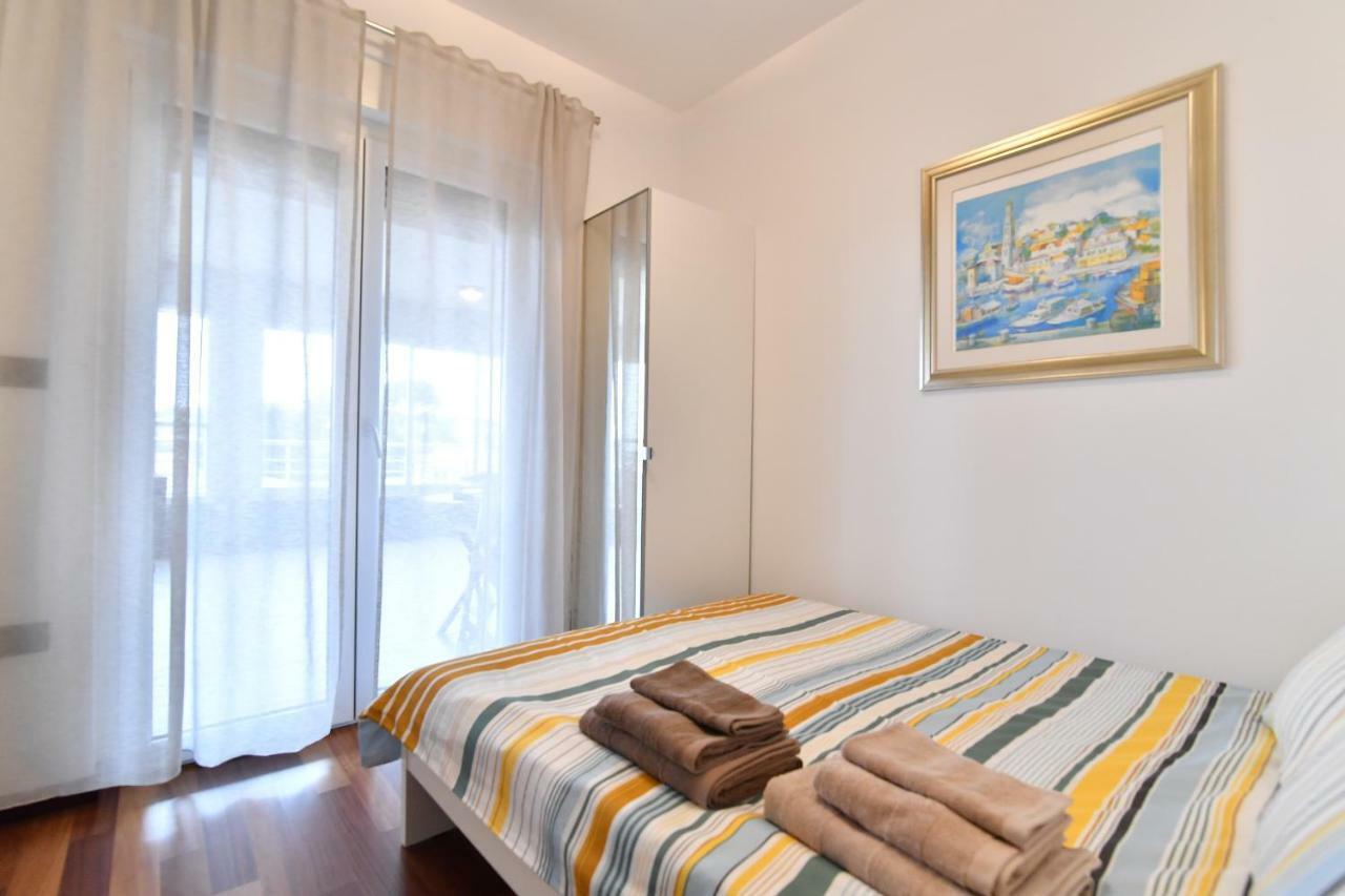City Penthouse Vita Pola Esterno foto